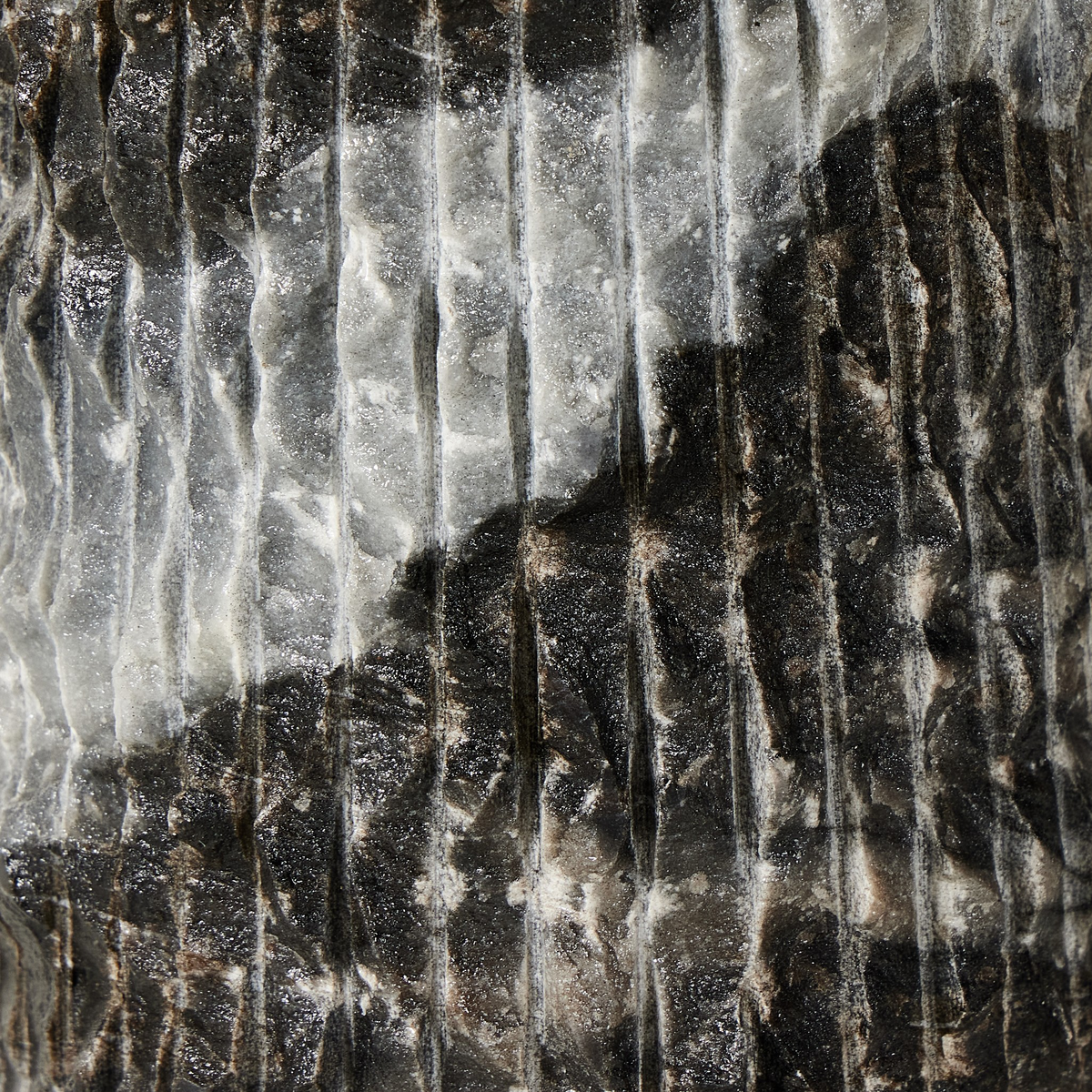 #color_ebony-marble