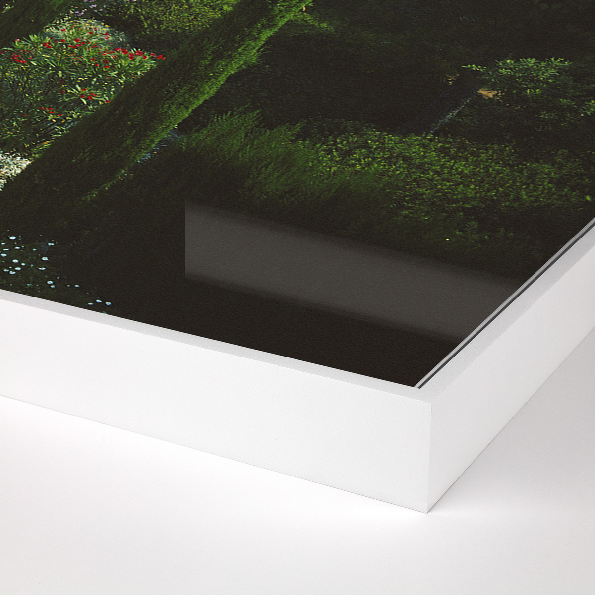 #color_white-maple-floater