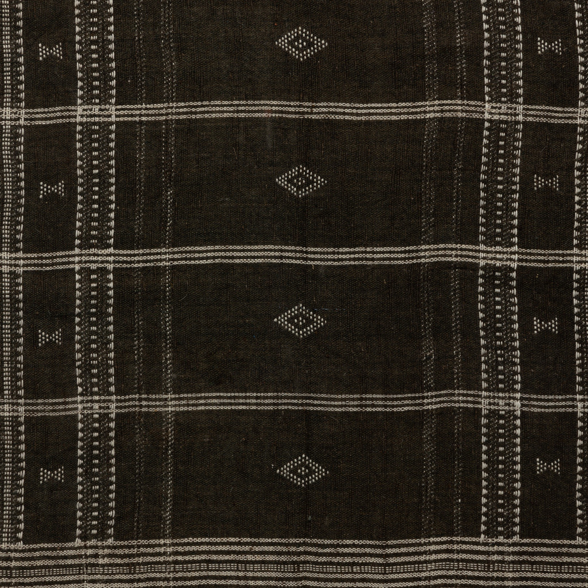#color_black-2.5-maple