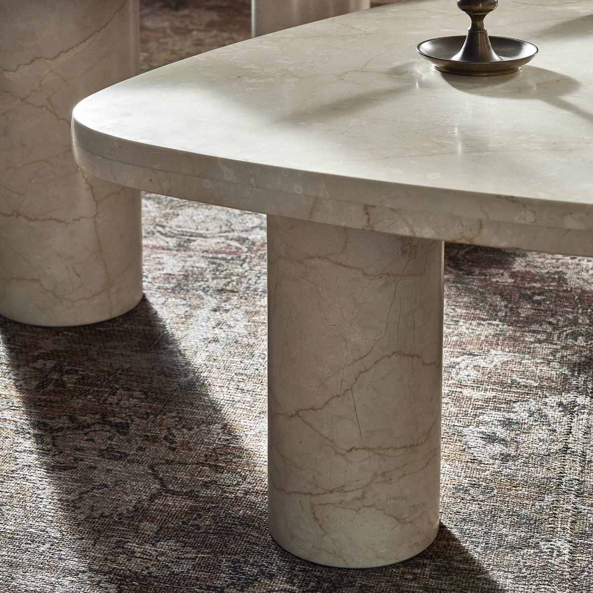 #color_cream-marble