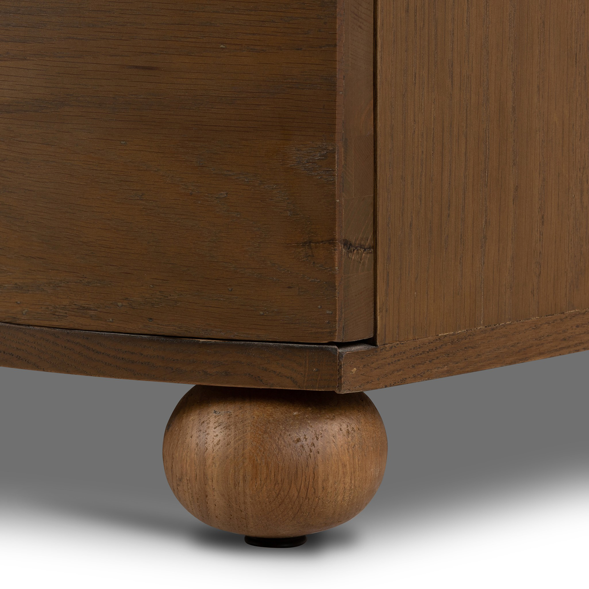 #color_toasted-oak-veneer