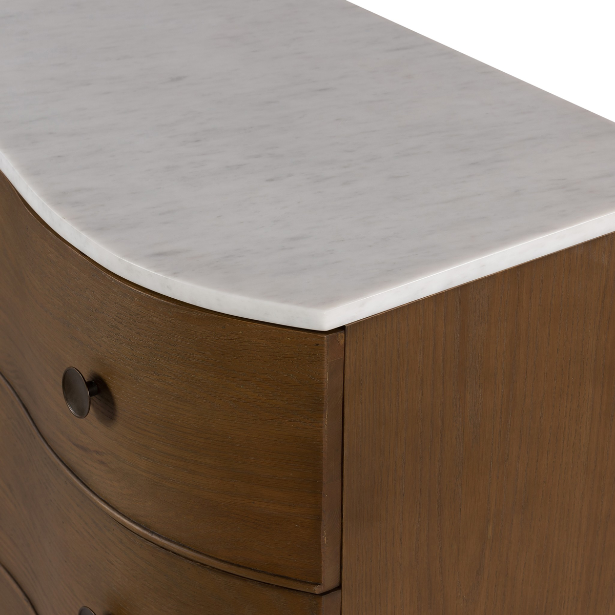 #color_toasted-oak-veneer