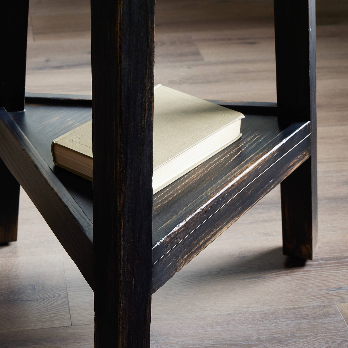 #color_distressed-black-veneer