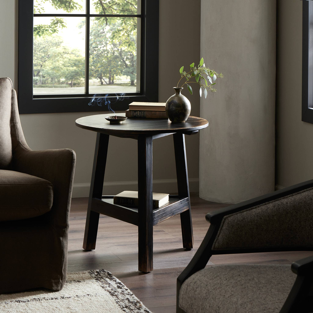 #color_distressed-black-veneer