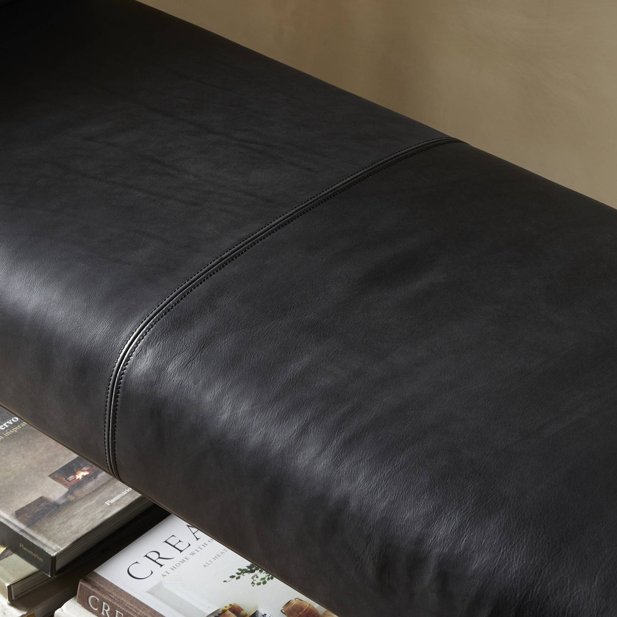 #color_heirloom-black