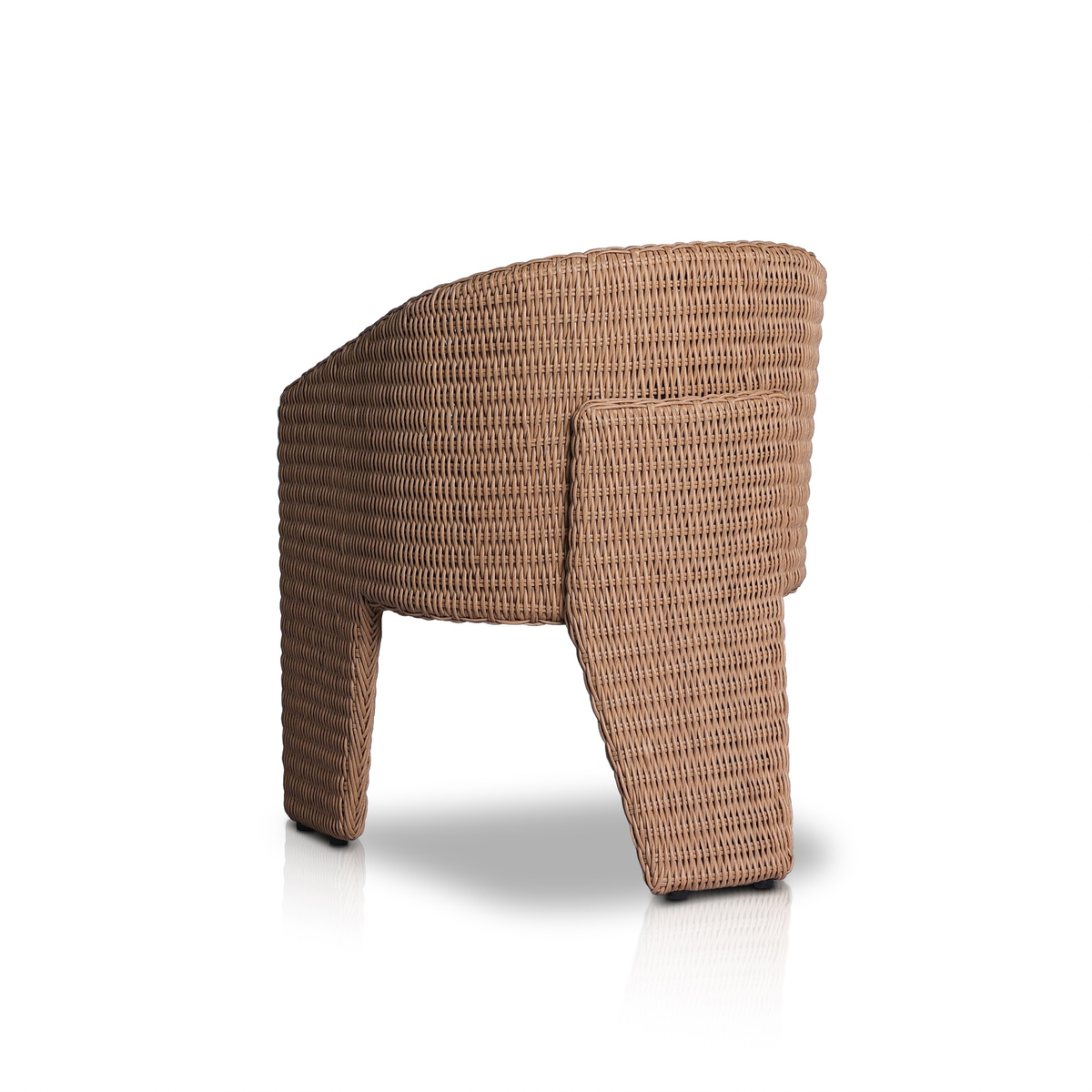 #color_outdoor/outdoor-chairs/outdoor-dining