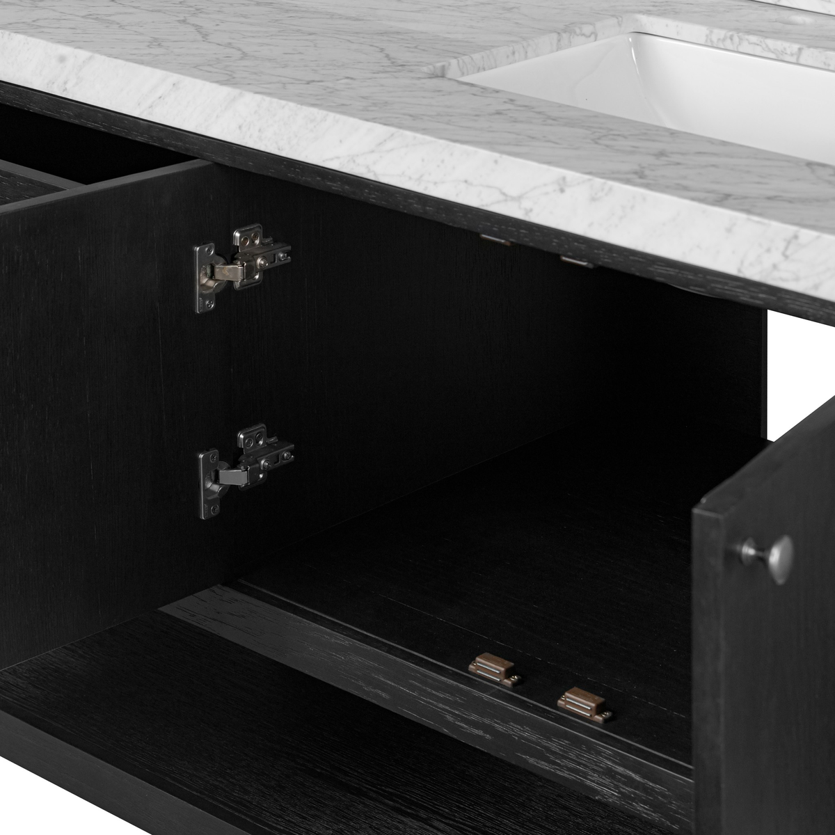 #color_black-wash-oak-veneer