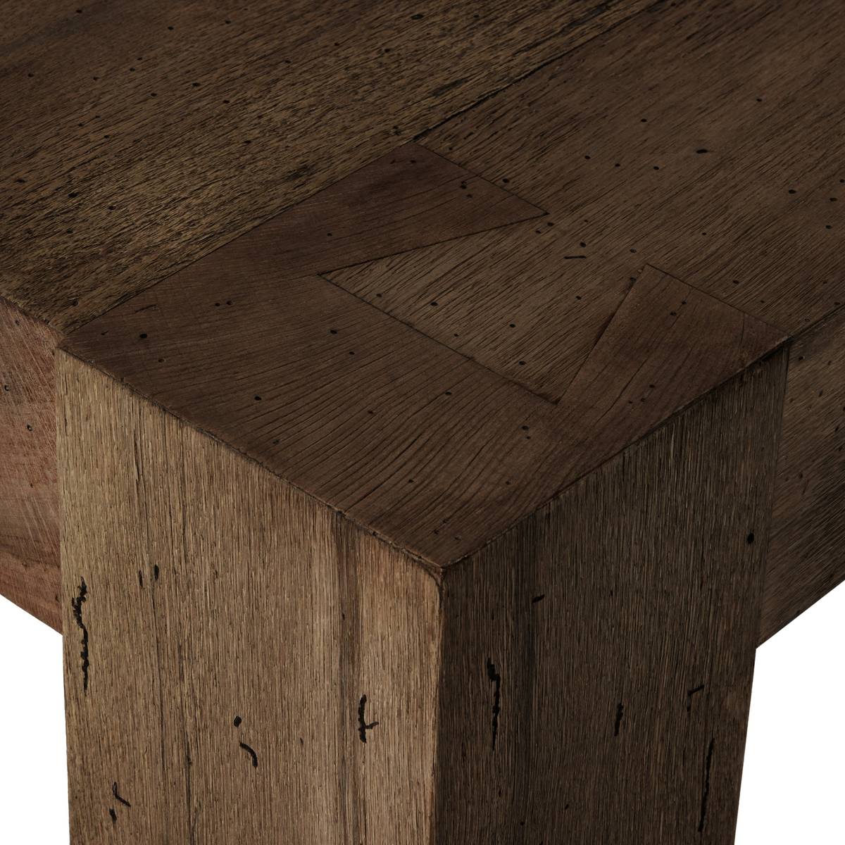 #color_ebony-rustic-wormwood-oak