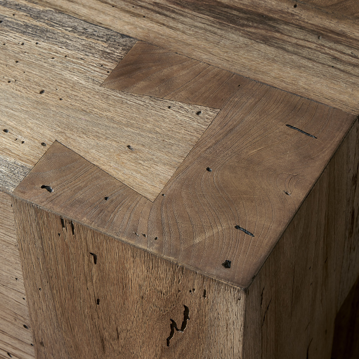 #color_rustic-wormwood-oak