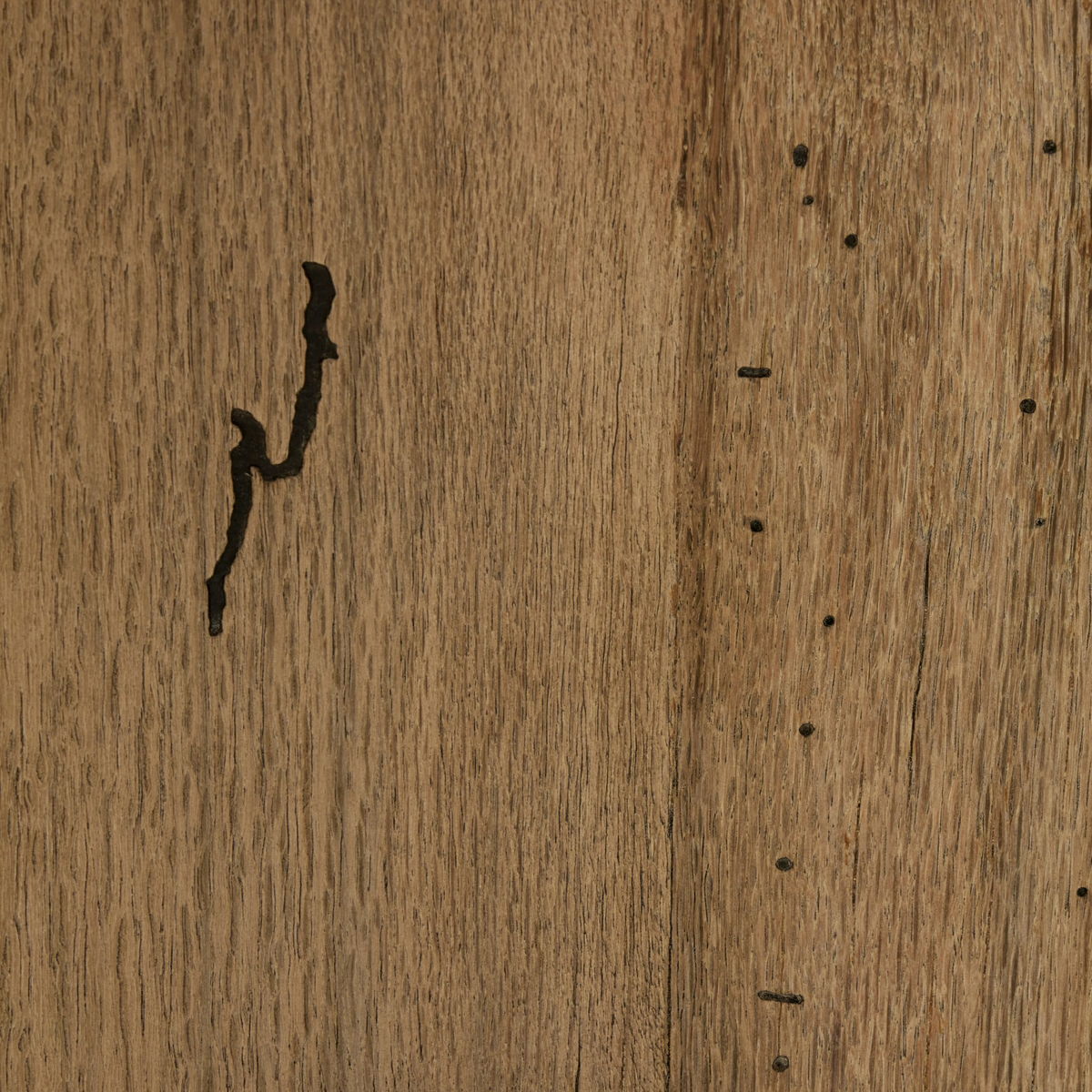 #color_rustic-wormwood-oak