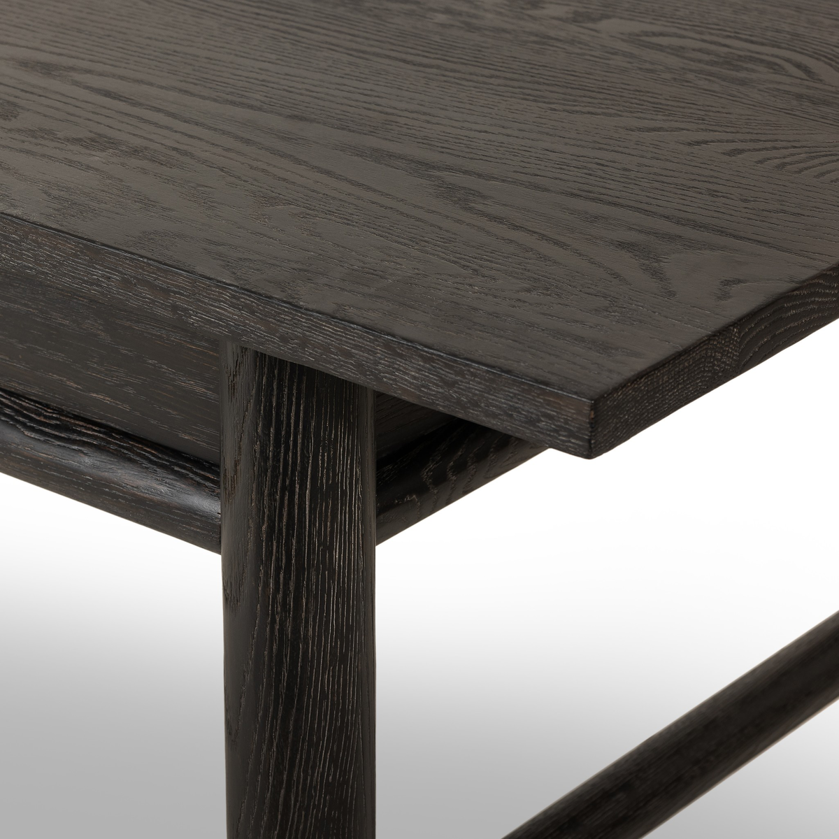#color_distressed-black