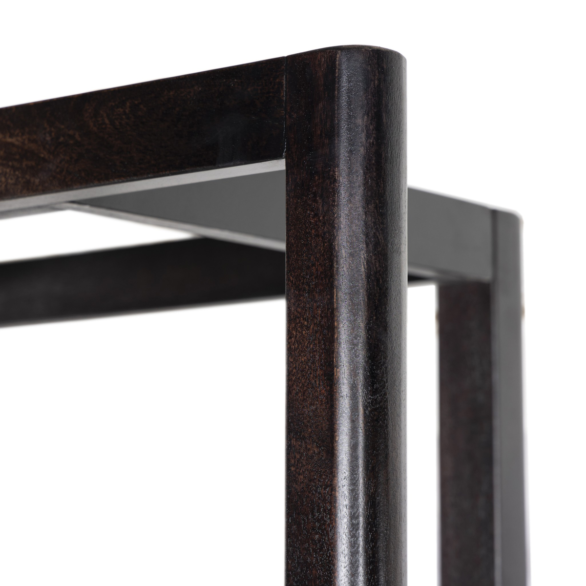 #color_worn-black-acacia