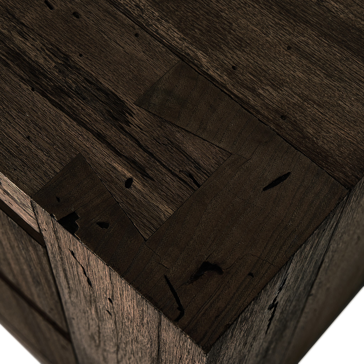 #color_ebony-rustic-wormwood-oak