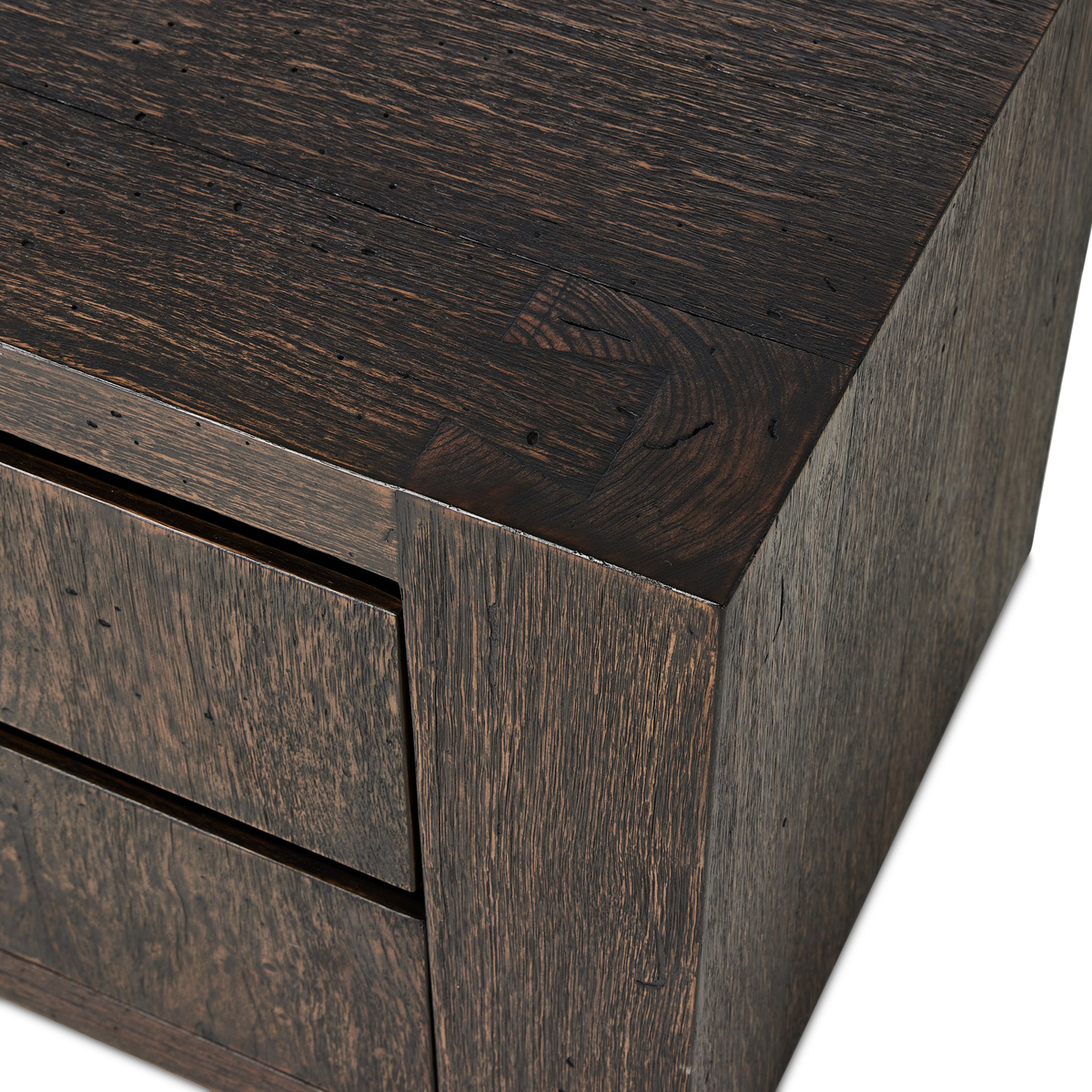 #color_ebony-rustic-wormwood-oak