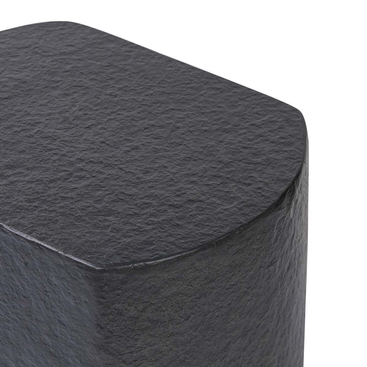 #color_distressed-graphite-concrete
