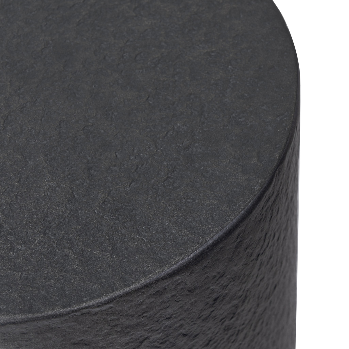 #color_distressed-graphite-concrete