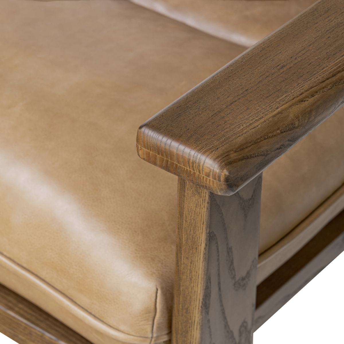 #color_seating/chairs/accent