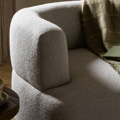 Olvera Chair