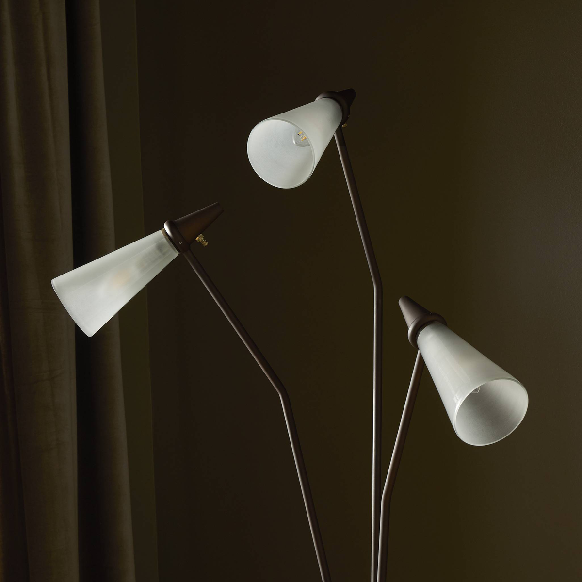 #color_frosted-glass