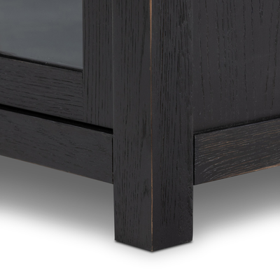 #color_worn-black