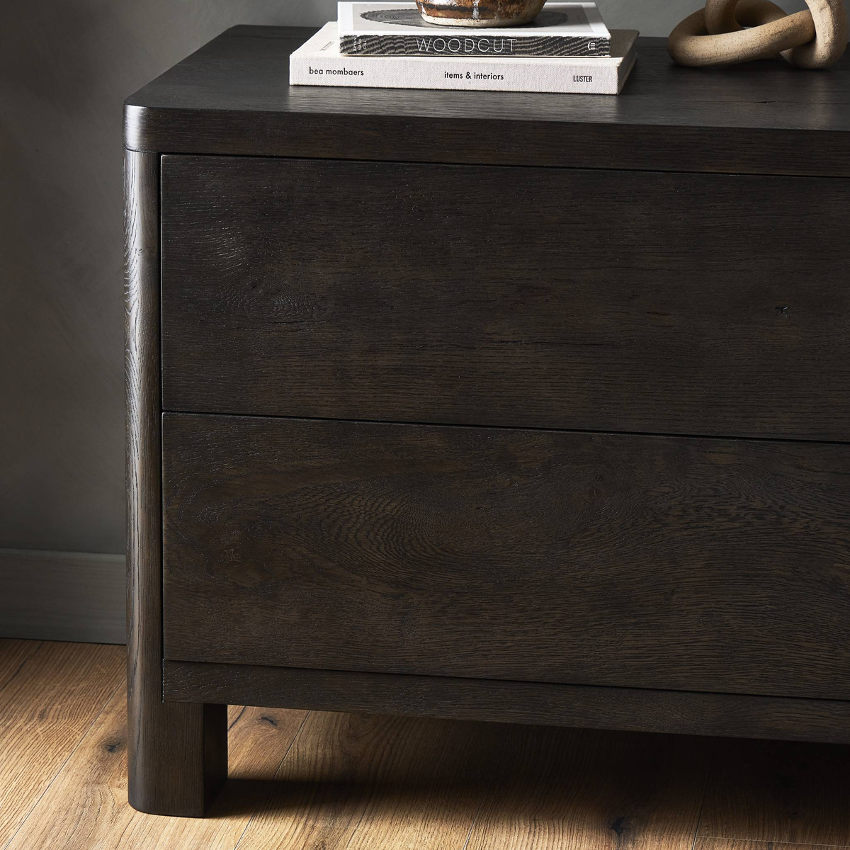 #color_smoked-black-oak-veneer