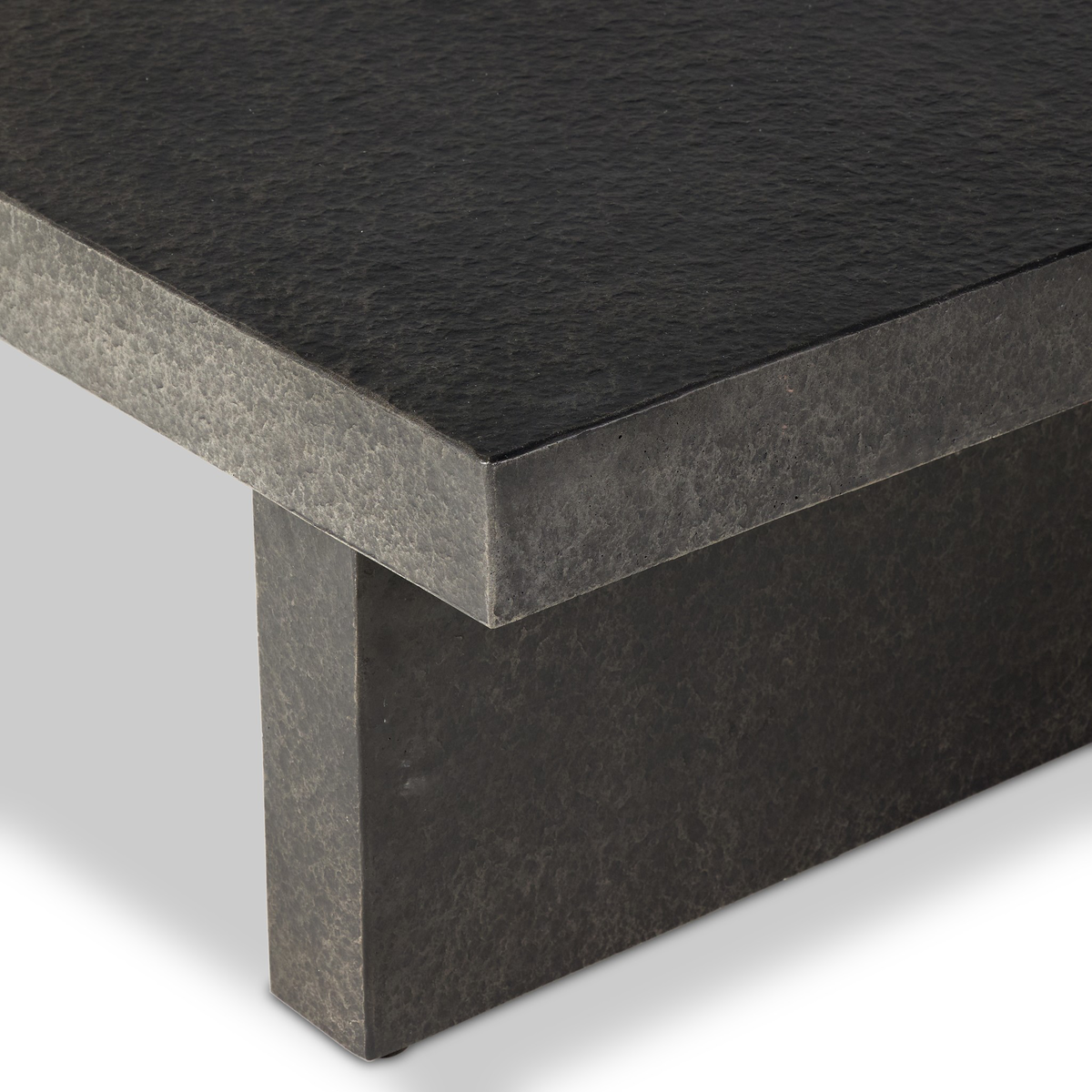 #color_distressed-graphite-concrete