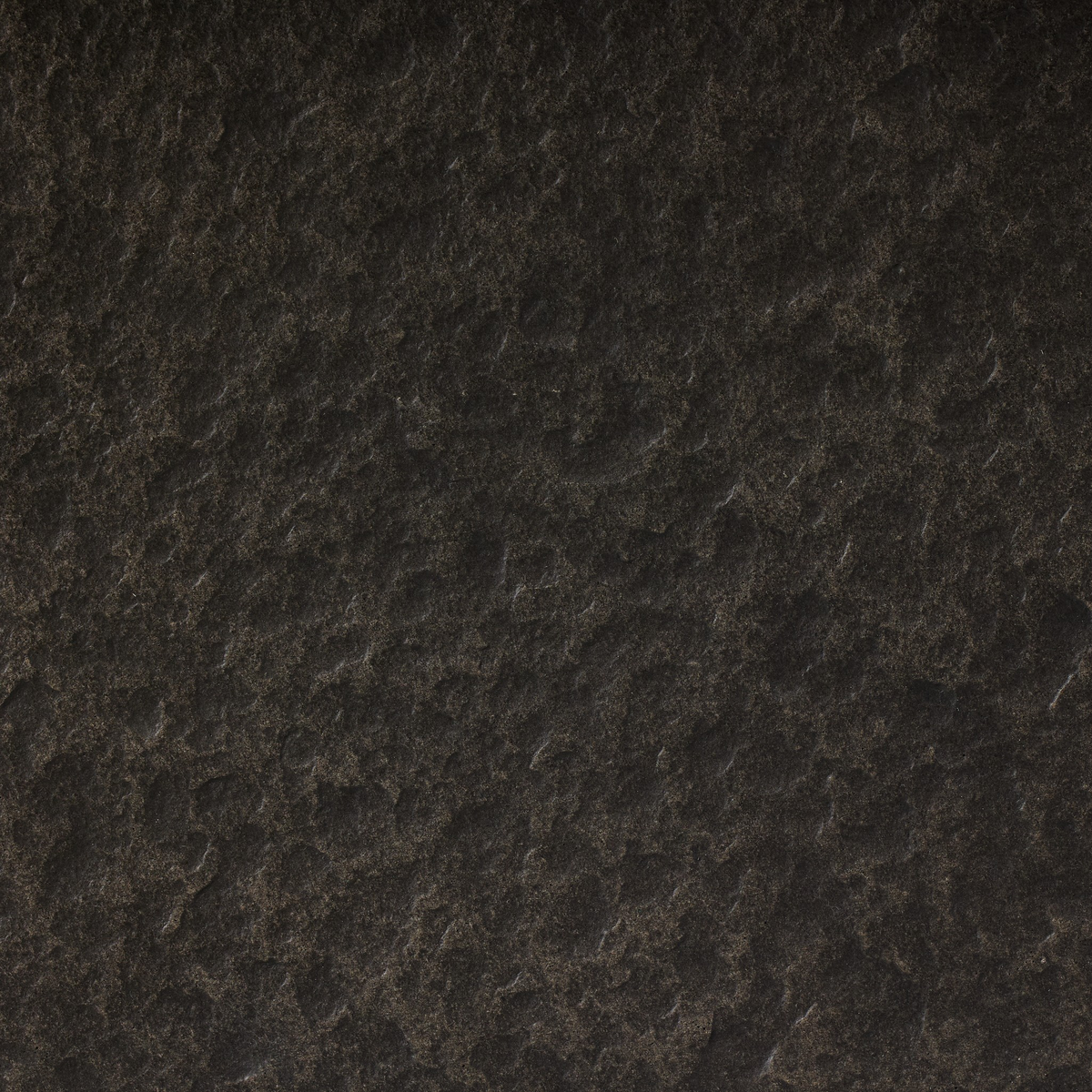 #color_distressed-graphite-concrete