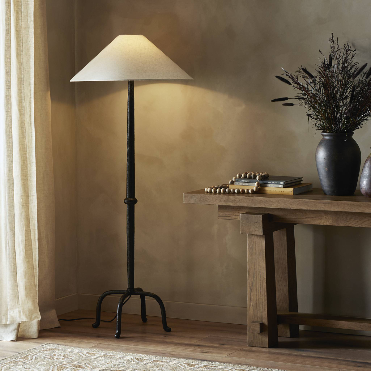 #color_matte-black-cast-aluminum