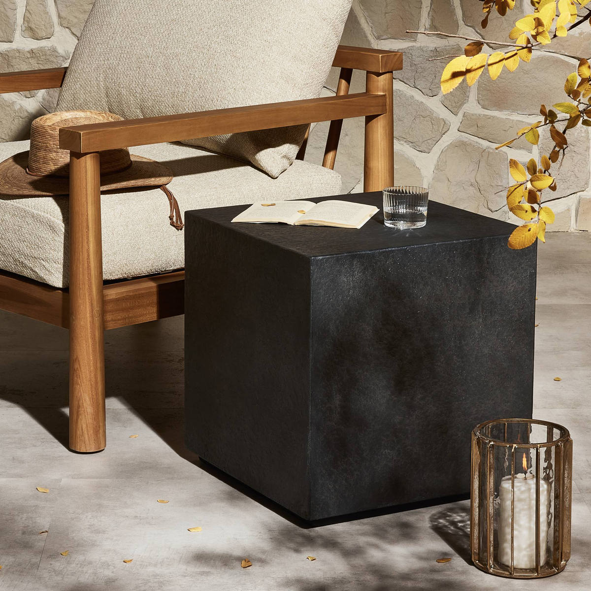 #color_distressed-graphite-concrete