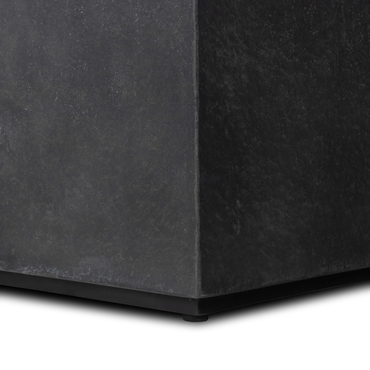 #color_distressed-graphite-concrete