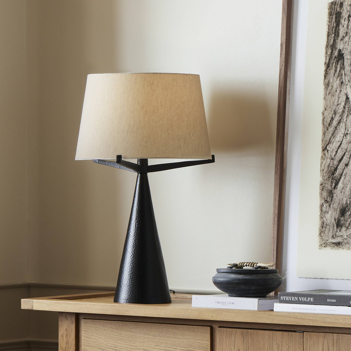 #color_hammered-black-aluminum