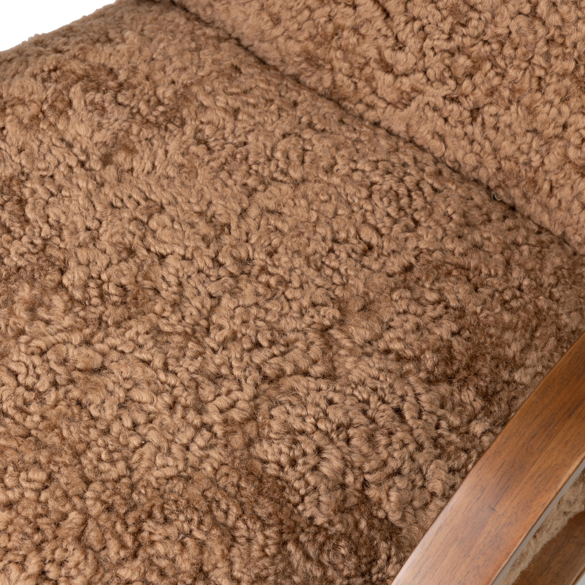 #color_amber-shearling