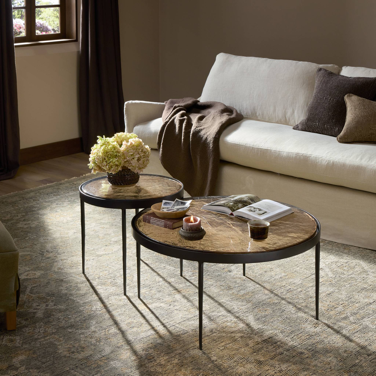 #color_smoked-brown-cast-glass