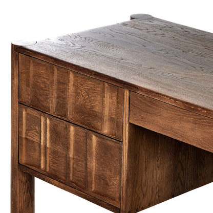 Ezri Desk
