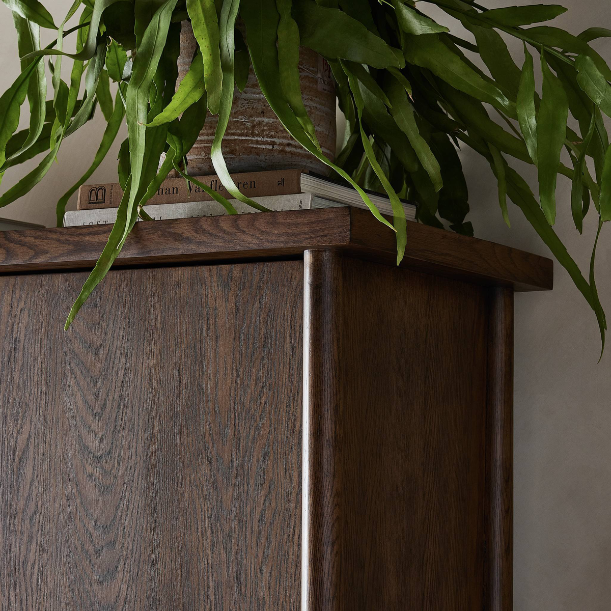 #color_dark-toasted-oak-veneer