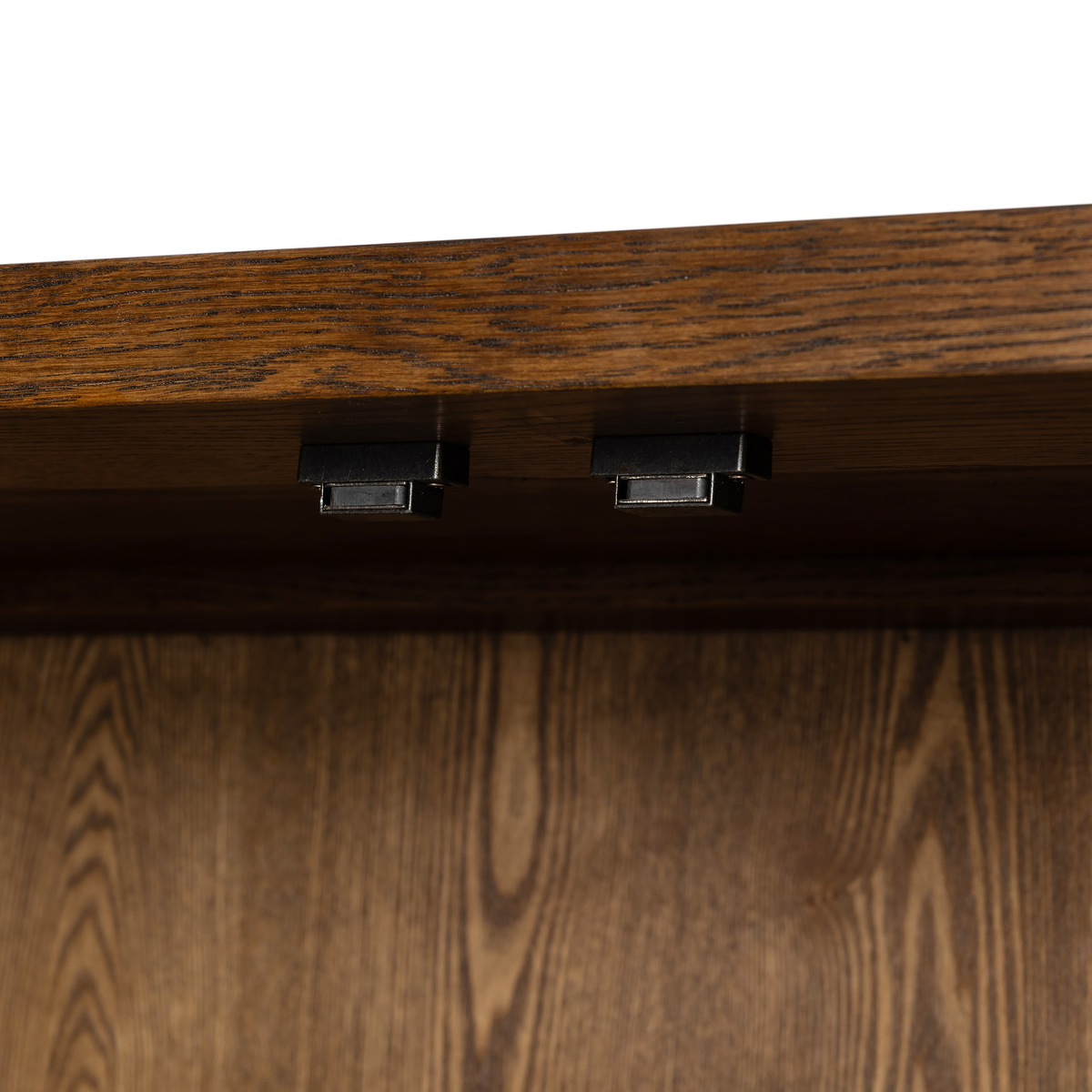 #color_dark-toasted-oak-veneer