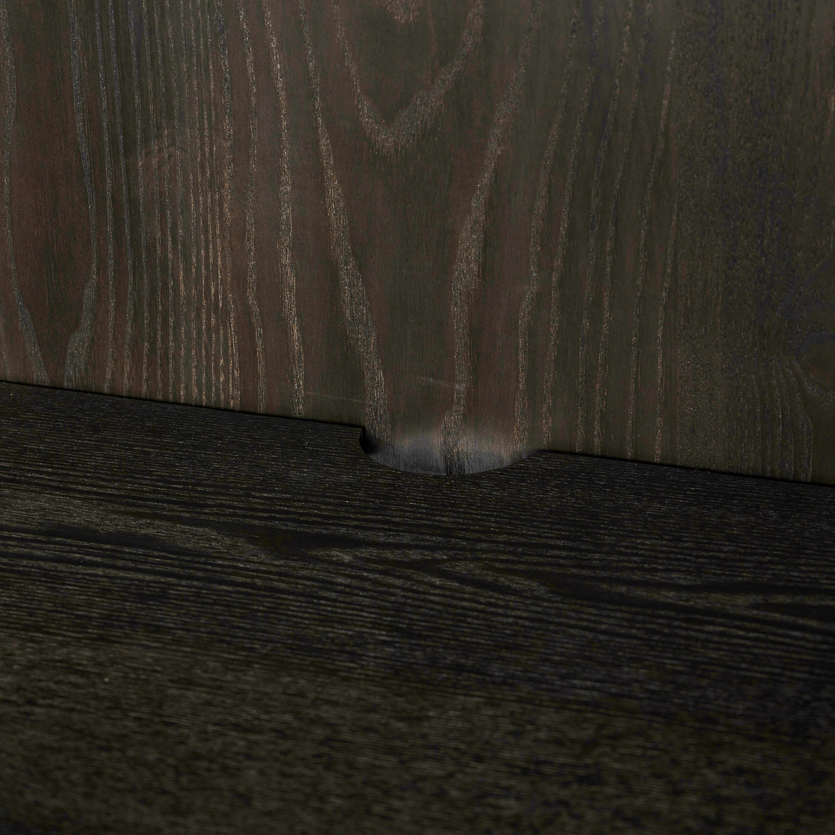 #color_charcoal-oak-veneer