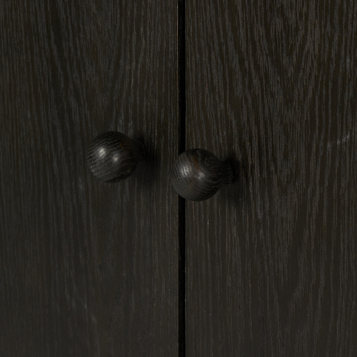 #color_charcoal-oak-veneer