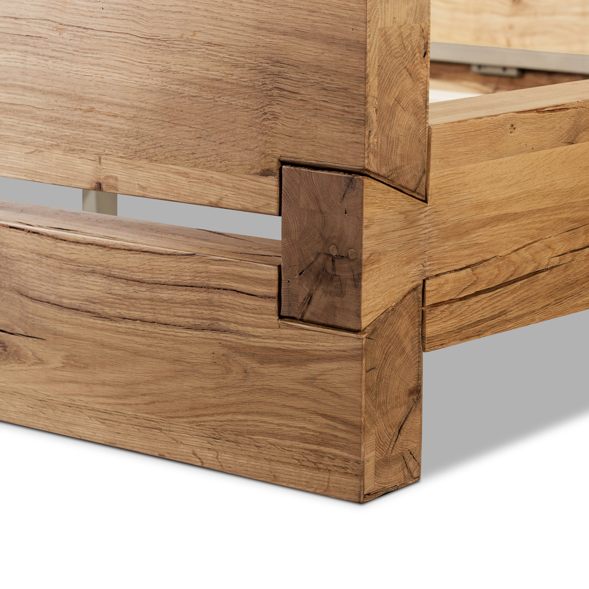 #color_natural-reclaimed-french-oak