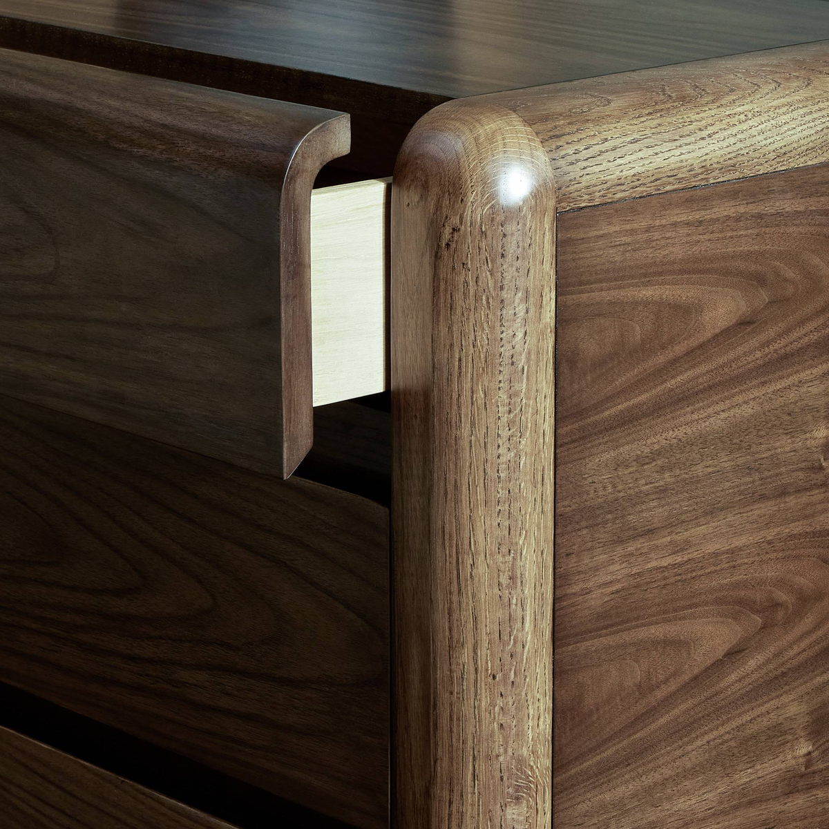 #color_dark-walnut-veneer