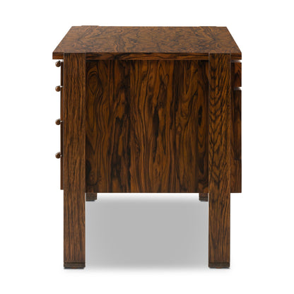 Marcela Desk