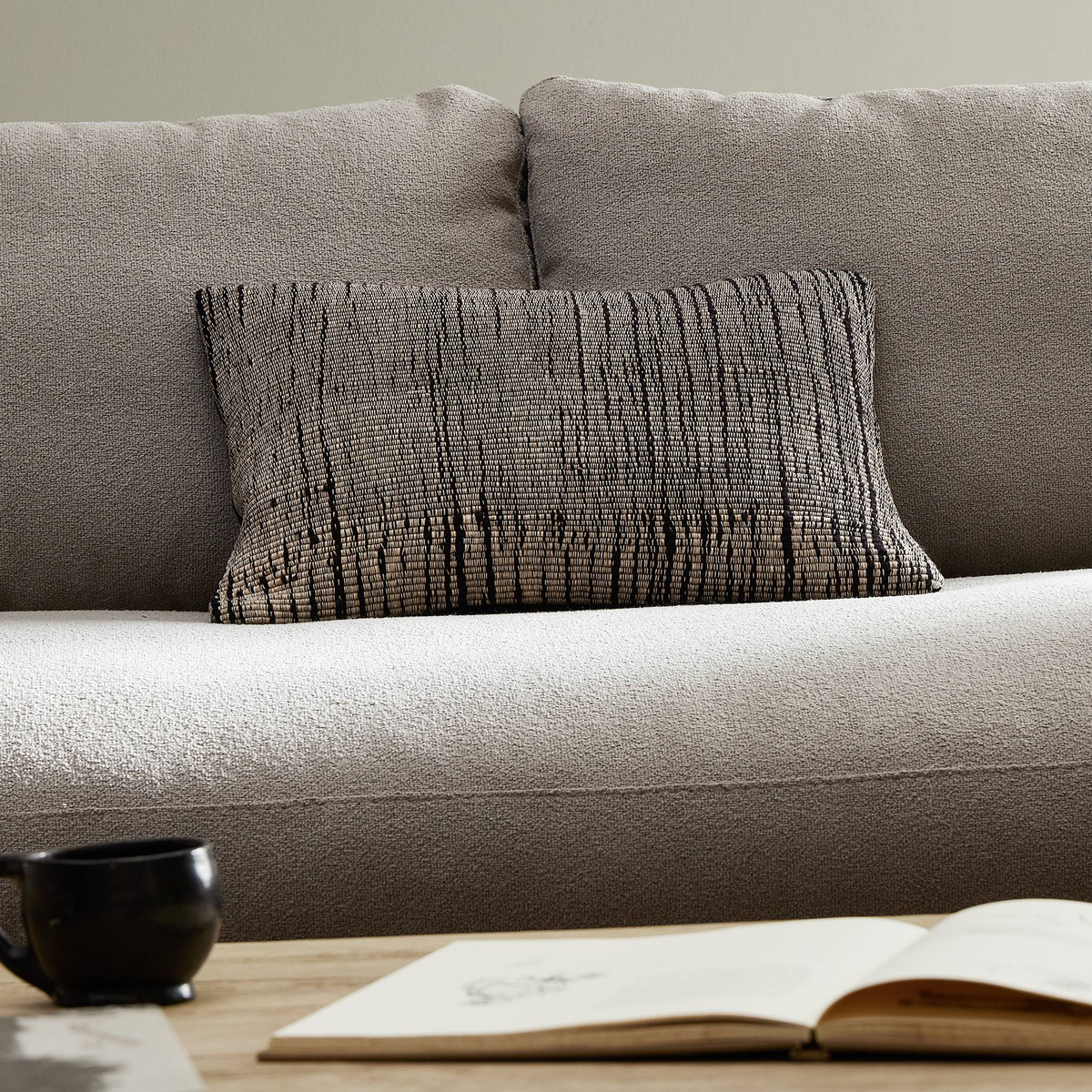 #color_black-wool