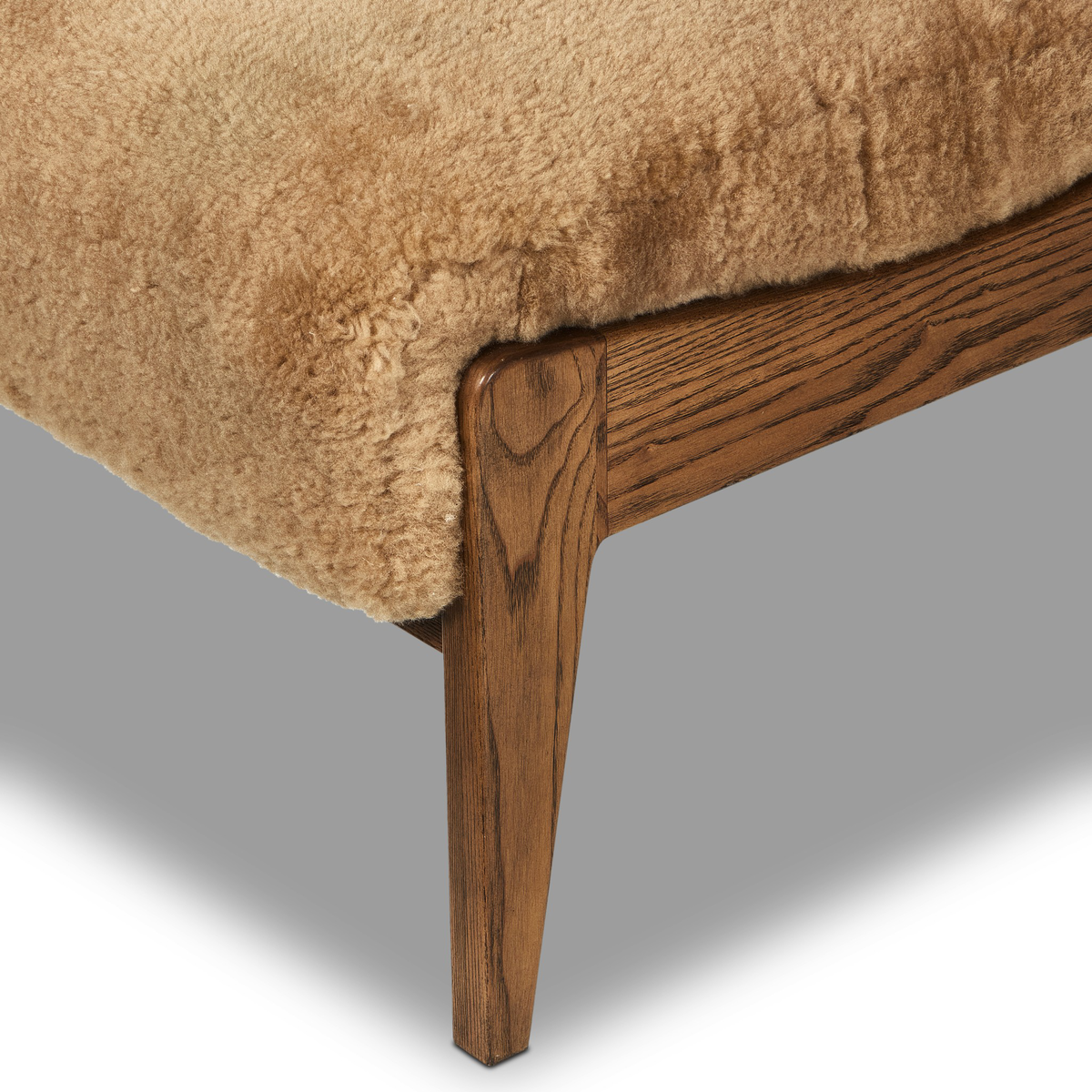 #color_desert-shearling
