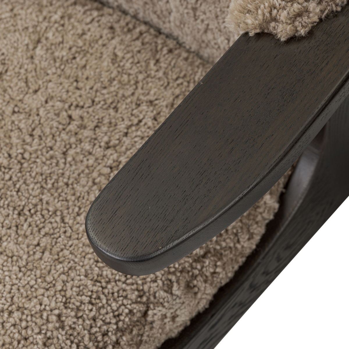 #color_taupe-shearling