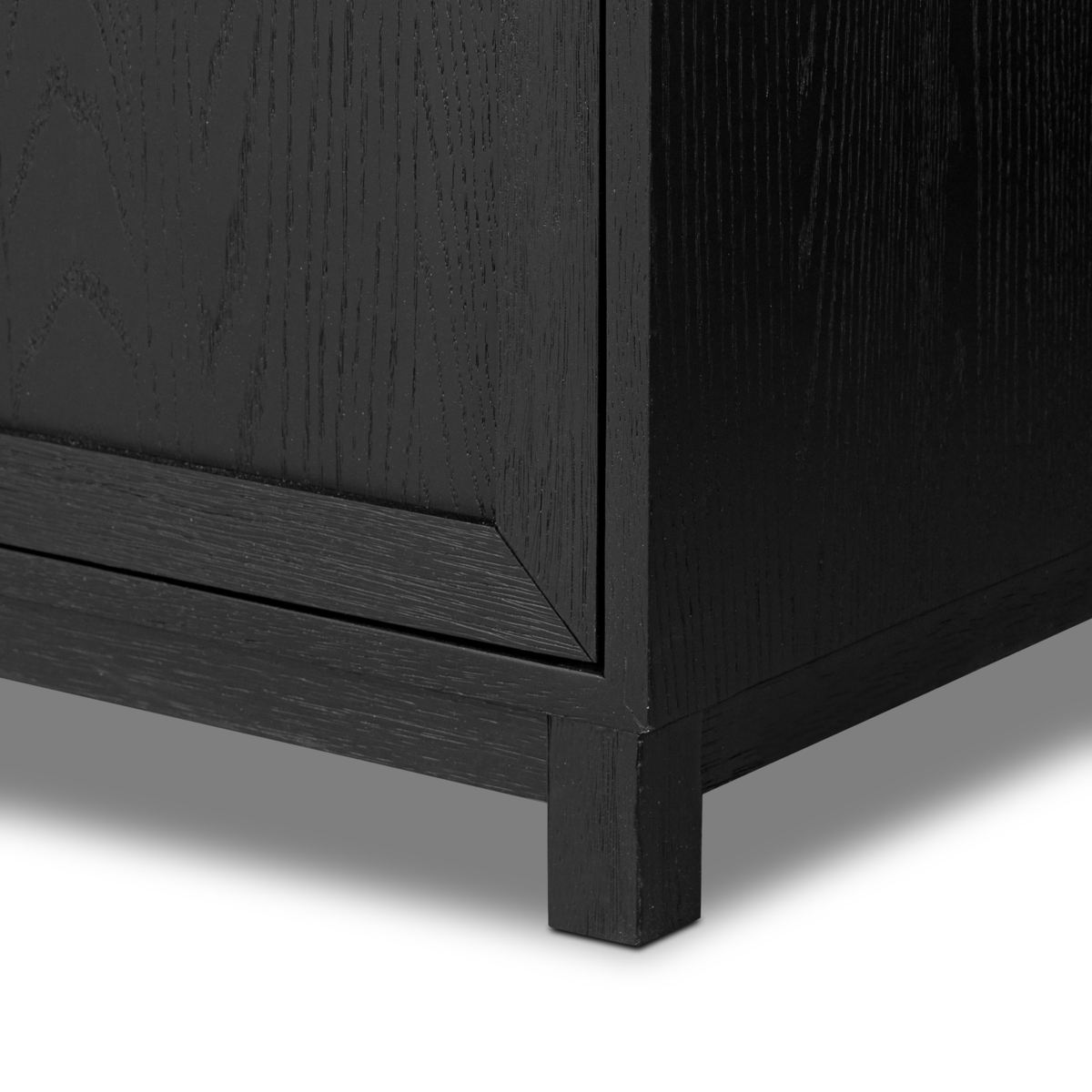#color_satin-drifted-black-veneer