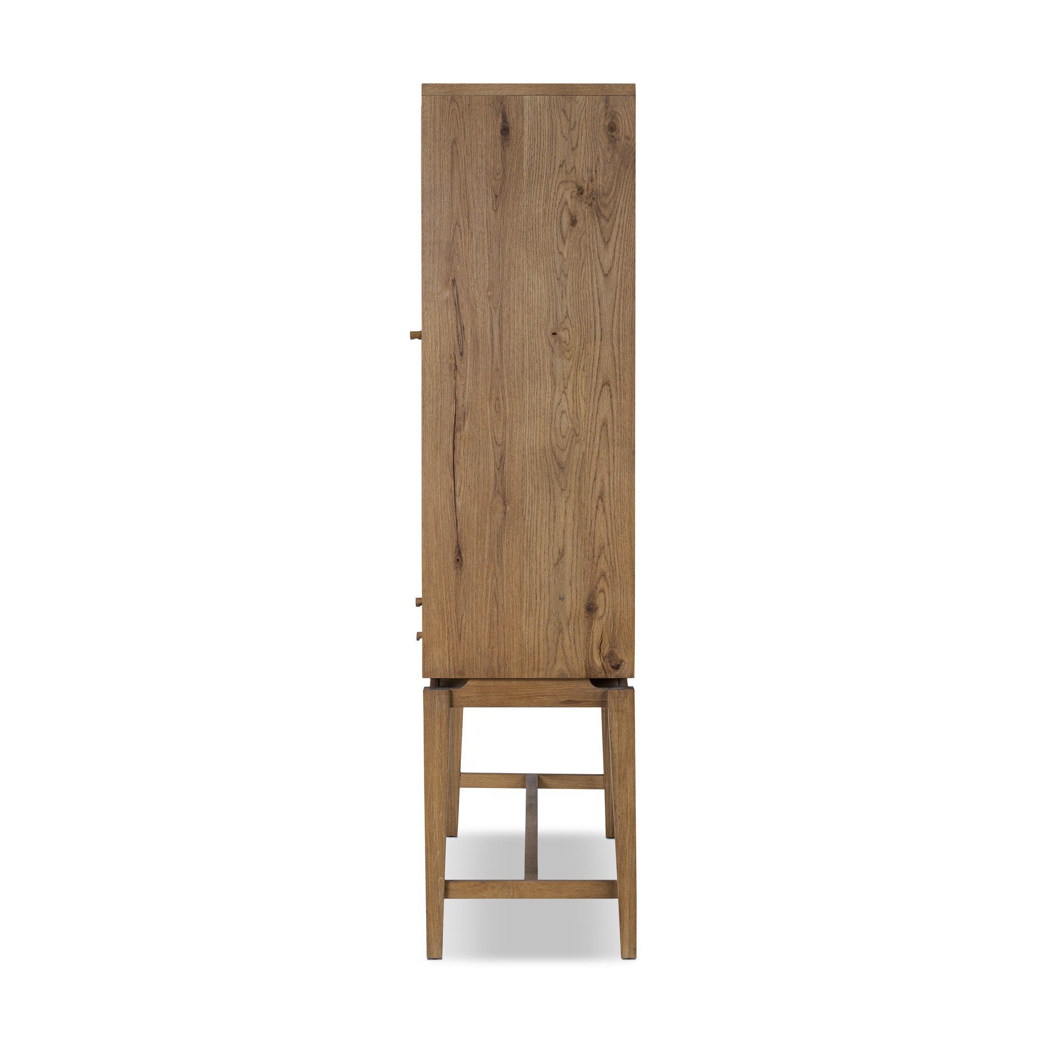 Bergstrom Cabinet