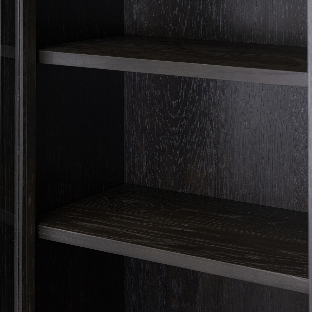 #color_smoked-black-veneer