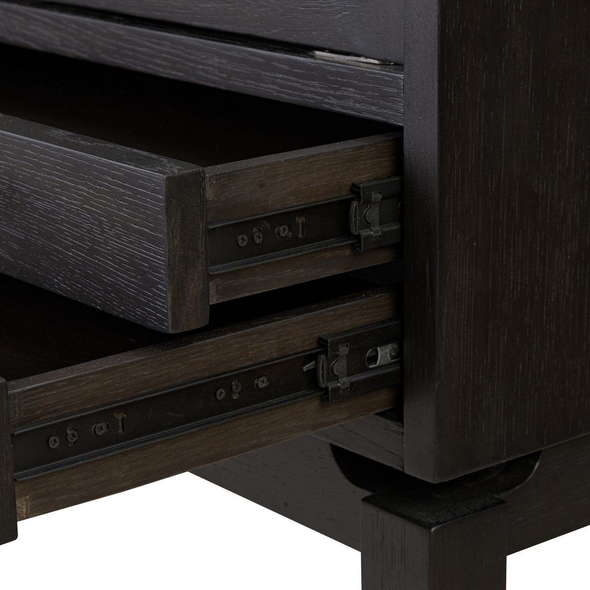 #color_smoked-black-veneer