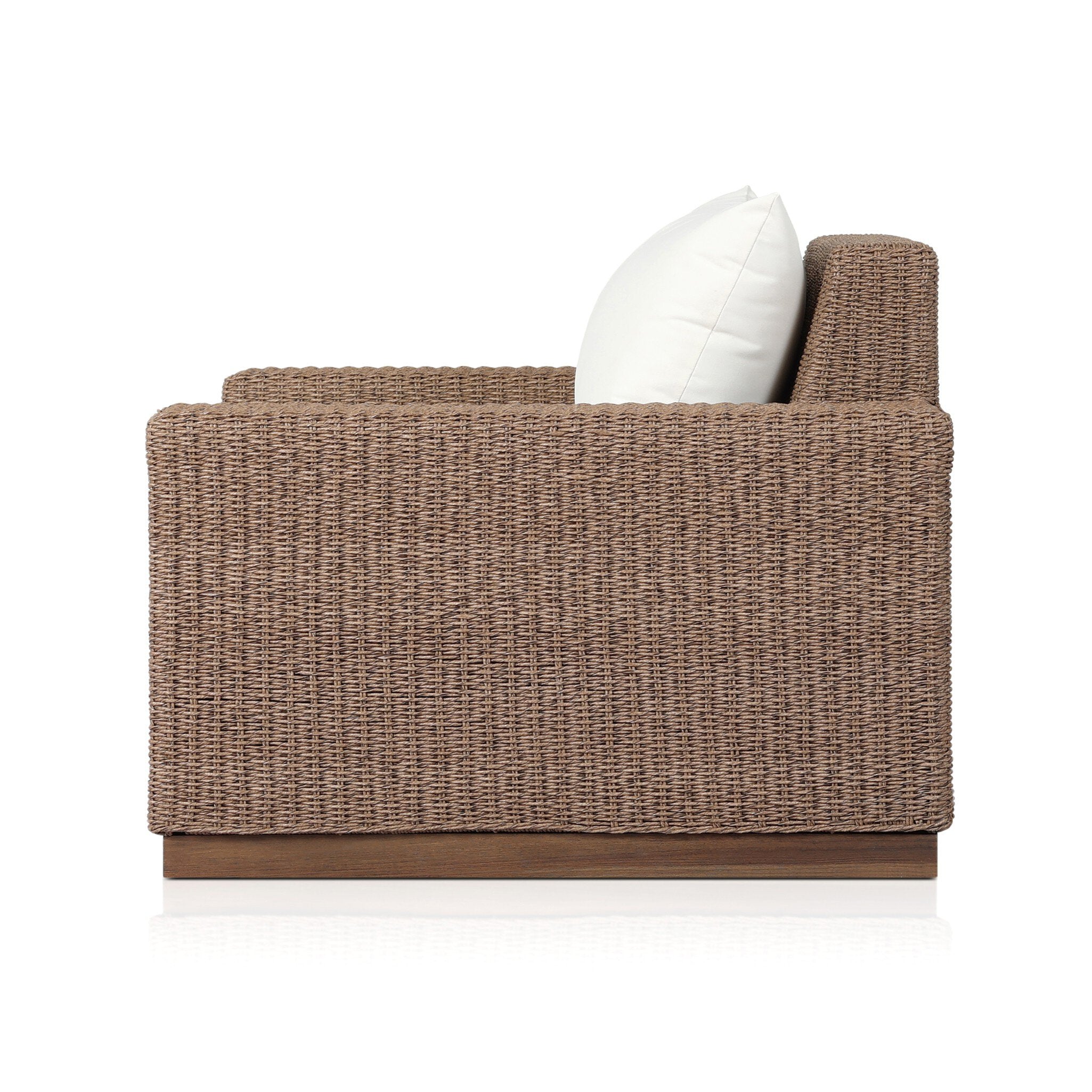 Suri Outdoor Chair