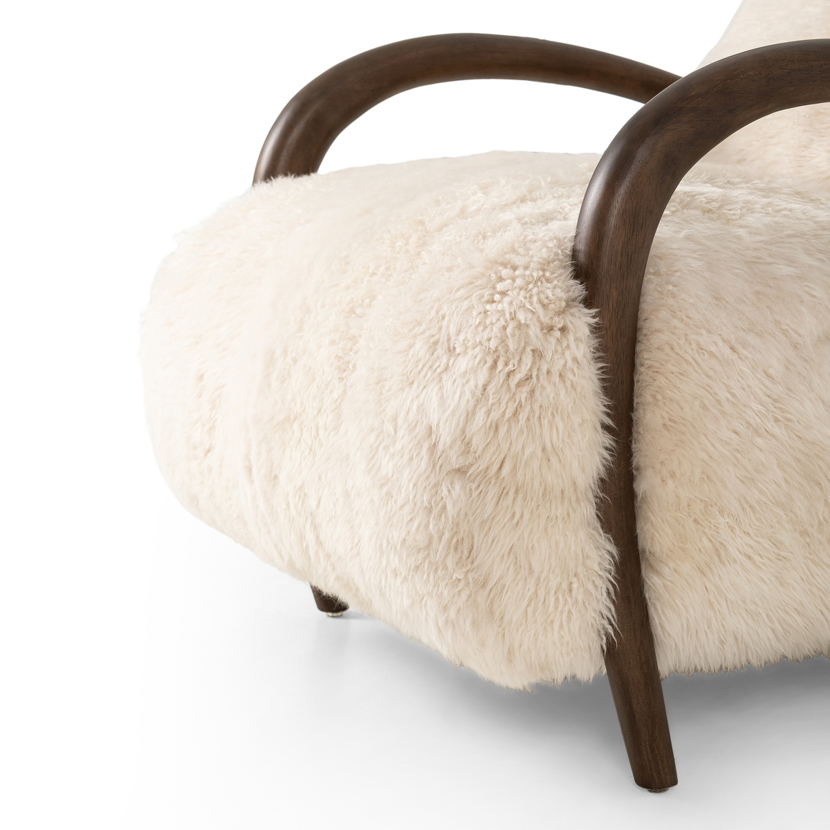 #color_champagne-mongolian-fur